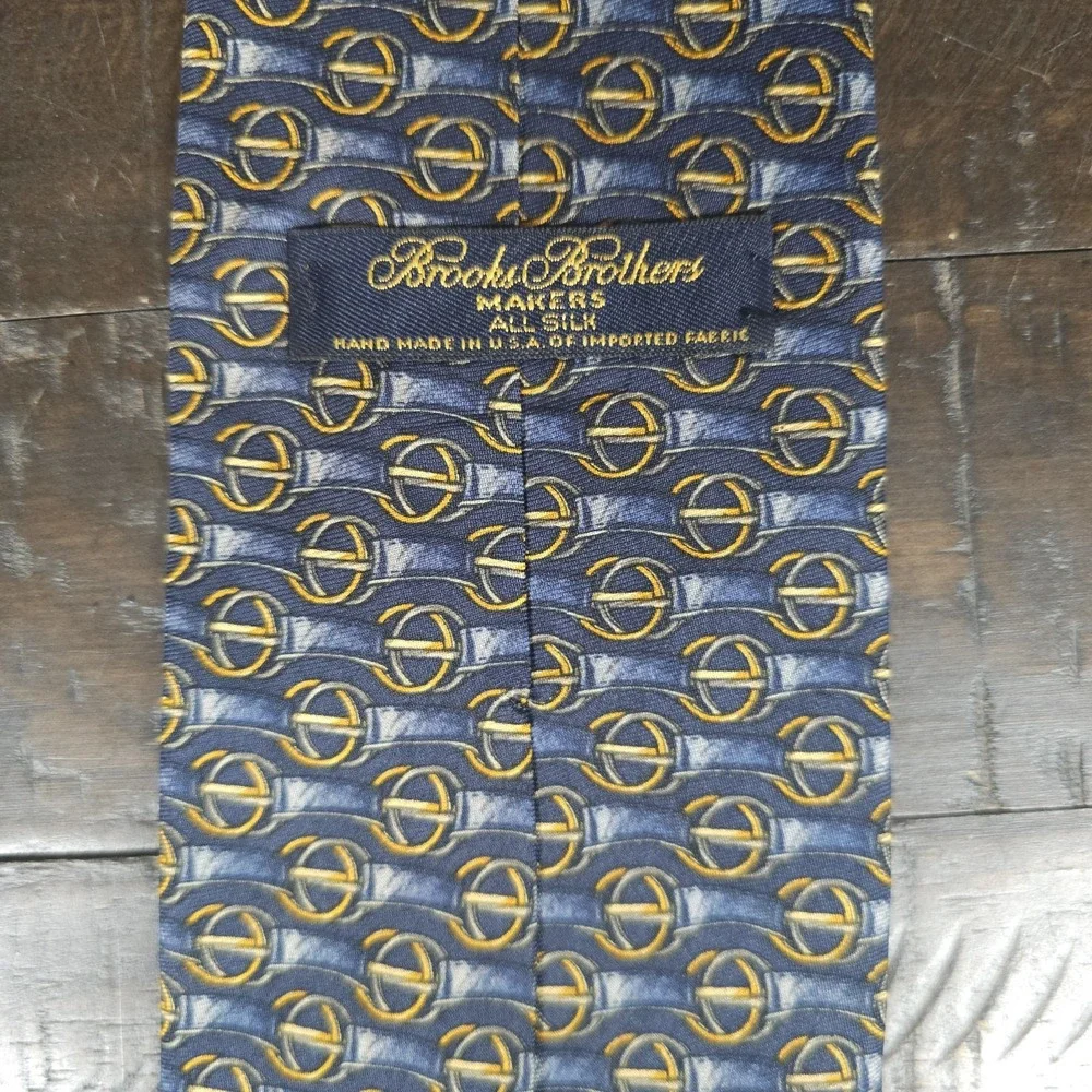BROOKS BROTHERS Makers Men's All Silk Necktie Hand Made in USA Blue/Gold  58x3.5